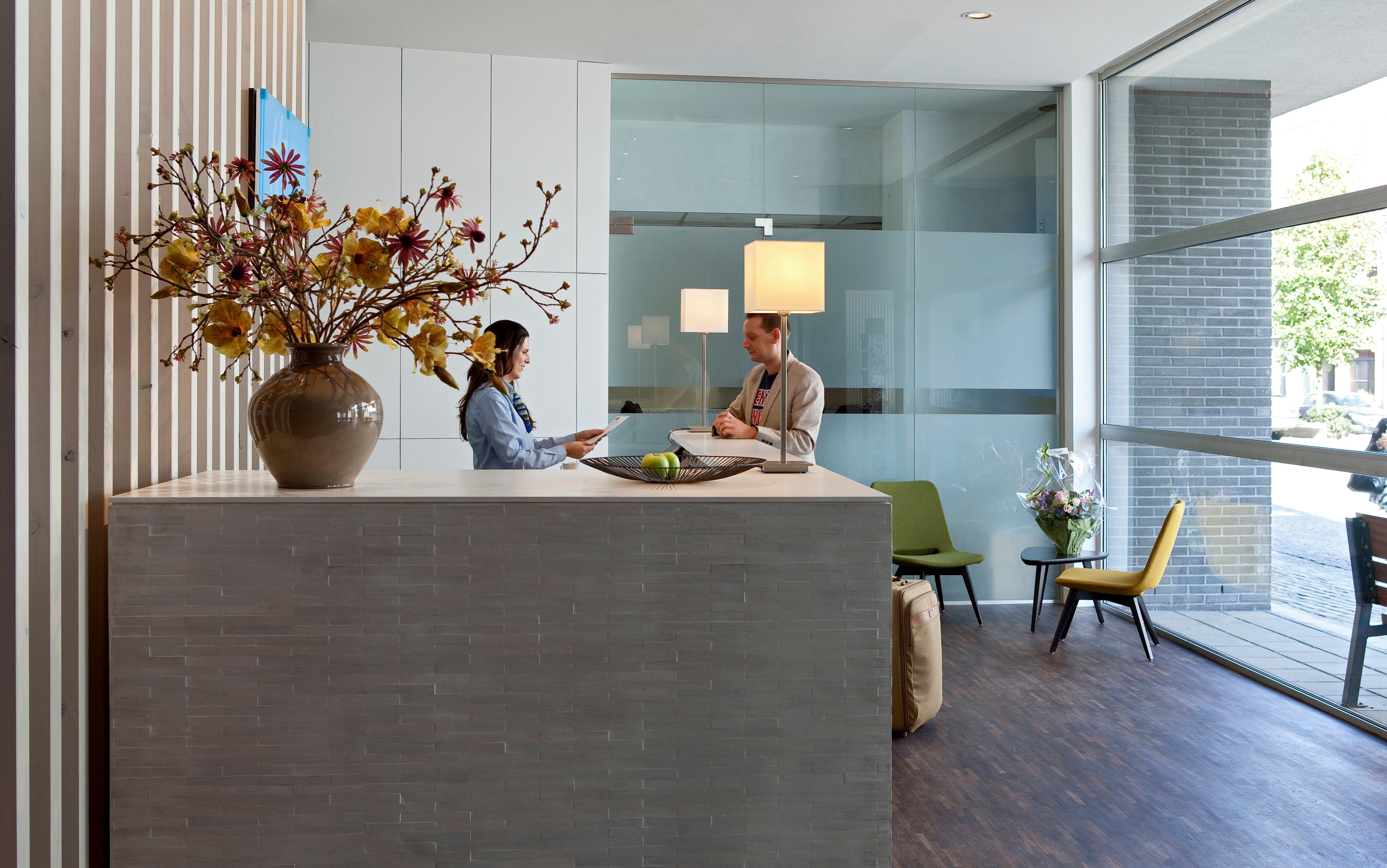Holiday Inn Express Mechelen City Centre By Ihg Екстериор снимка